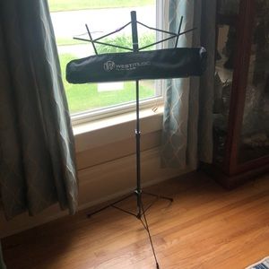 Music stand